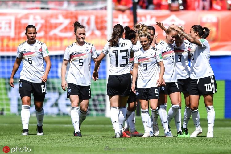 德国女足VS瑞士女足直播
