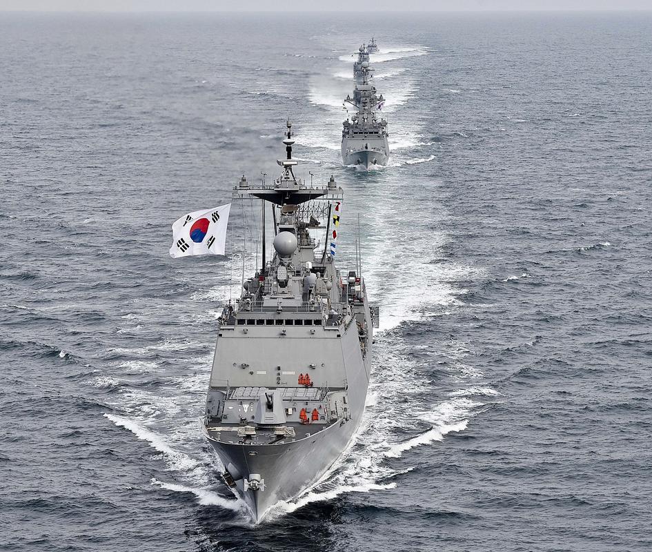 韩国军舰vs中国军舰