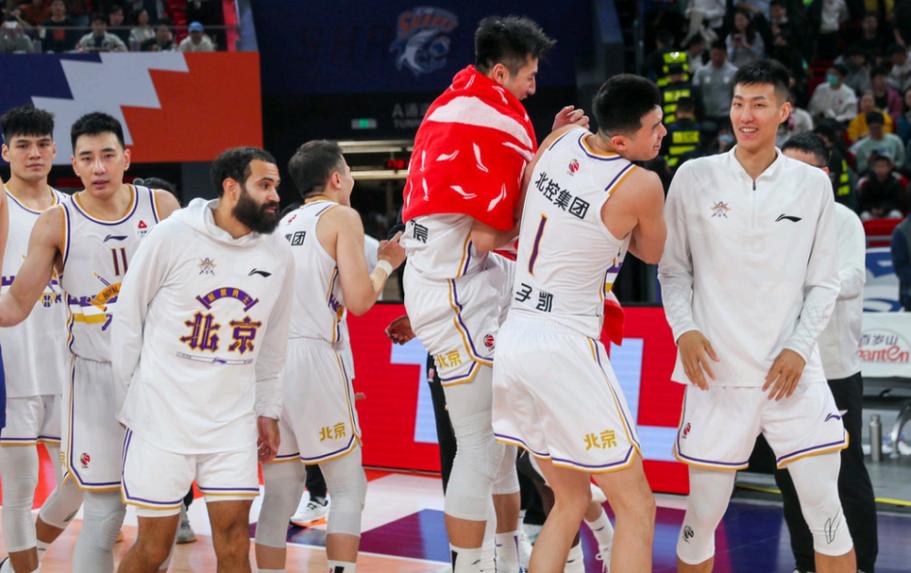 中国篮球vs辽宁男篮直播的相关图片