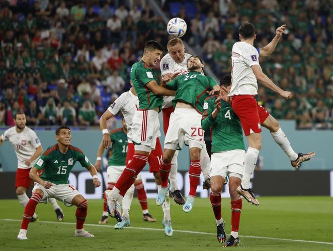墨西哥vs波兰脚球直播的相关图片